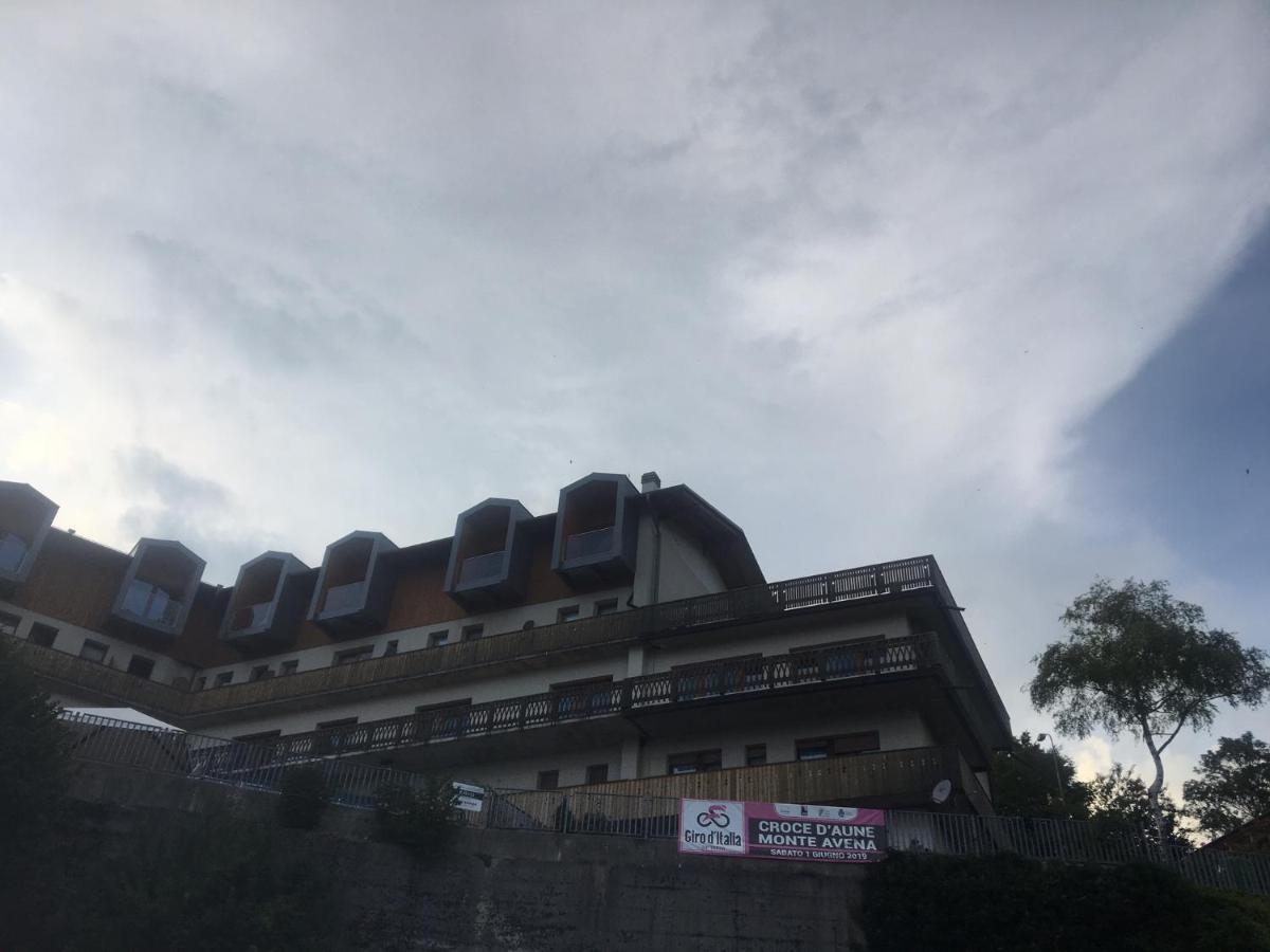 Albergo Croce D'Aune Педавена Екстер'єр фото