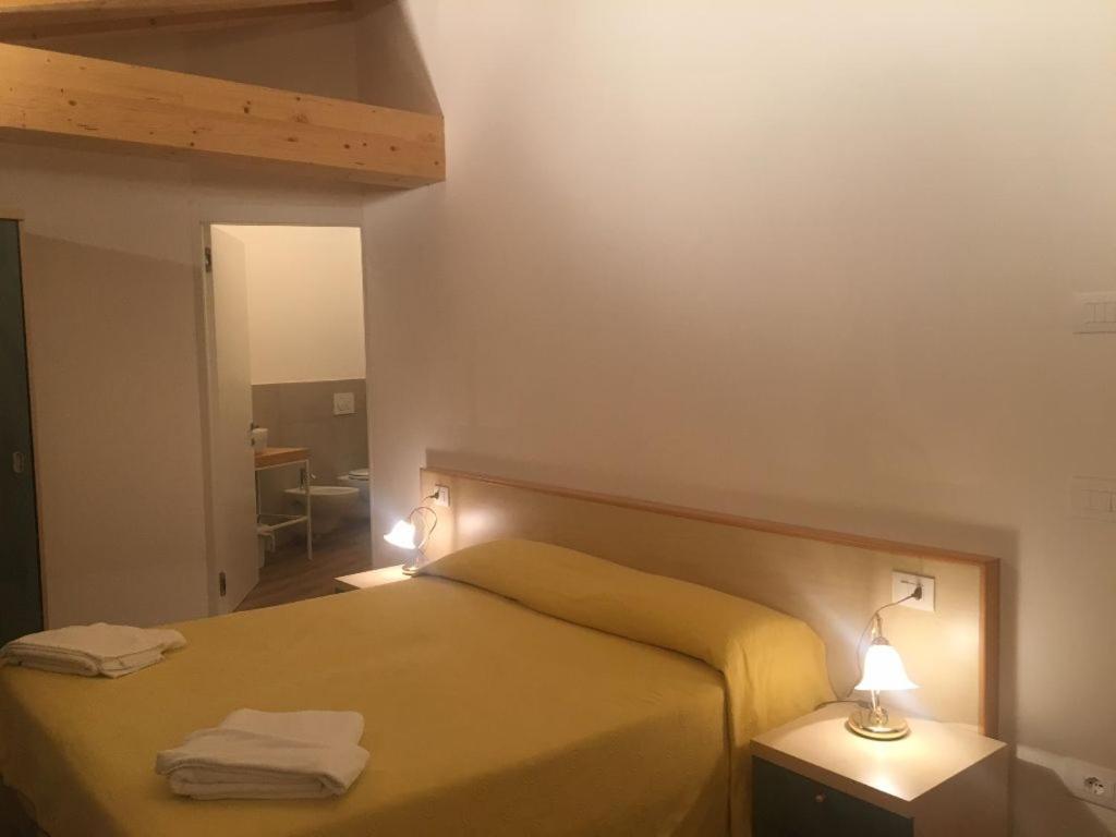 Albergo Croce D'Aune Педавена Екстер'єр фото